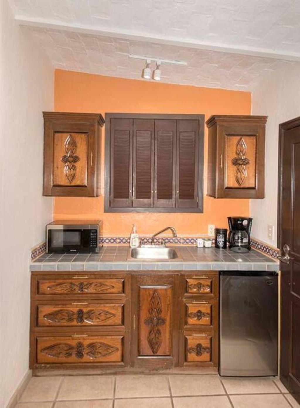 Enjoy Ac In The Penthouse At Inn 아히힉 외부 사진